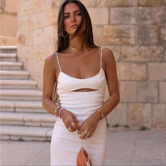 New Zara | Linen Blend Cut Out Dress - Picture 6 of 16